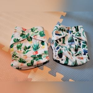 2 Happy Beehinds pocket diapers with inserts